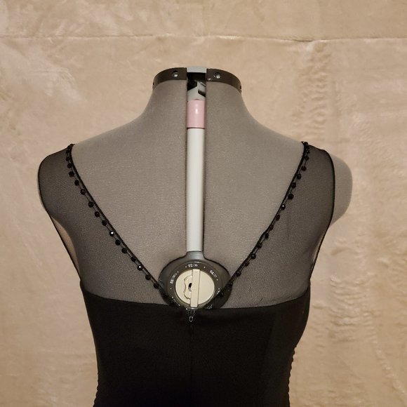 Adrianna Papell Bodycon Bandage & Illusion Dress - Picture 5 of 8